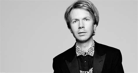 beck musician net worth.